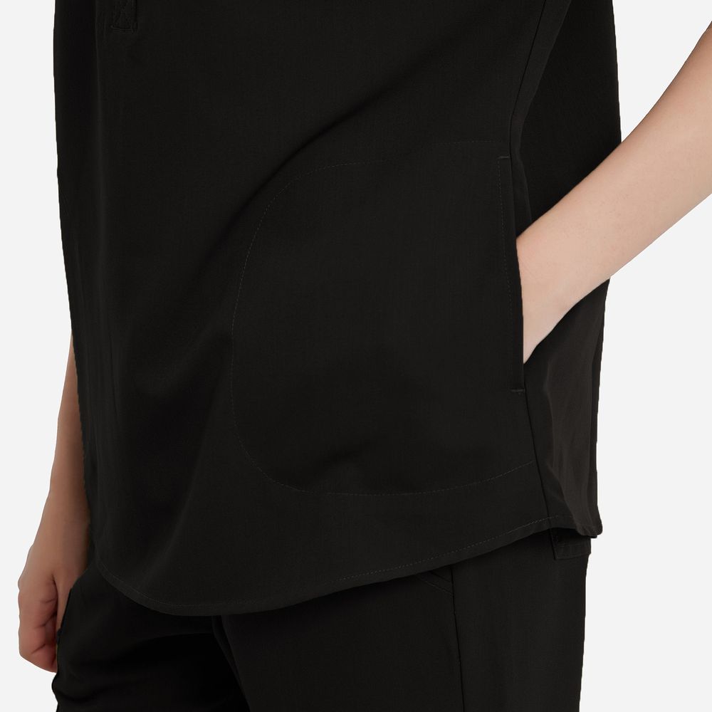 Avant Medical Black Scrubs For Women — ver 2